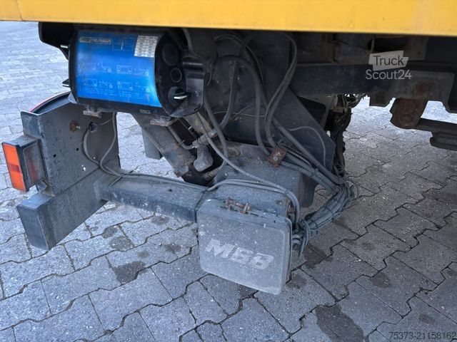 Dubă cu caroserie tip cutie MERCEDES-BENZ Sprinter 513 Koffer/LBW