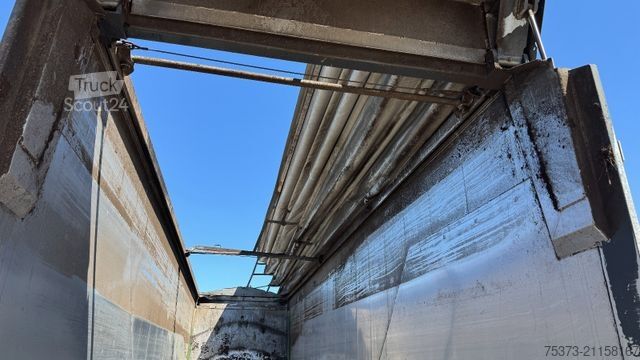 Auflieger mit Walkingfloor H&W Agrarschubboden 70m³/mit Verdeck/Lenk-Lift