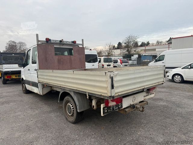 Pick-up bestelwagen MERCEDES-BENZ 313 DoKa Maxi Pritsche EXPORT ANLASSER DEFEKT
