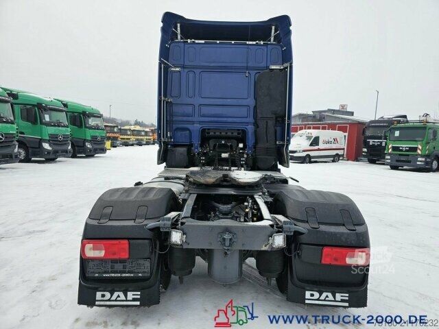 Trattore stradale standard DAF XF 450 FT Space Cab Großer Tank Deutscher LKW