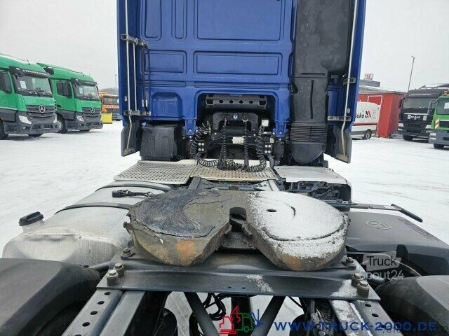 Trattore stradale standard DAF XF 450 FT Space Cab Großer Tank Deutscher LKW