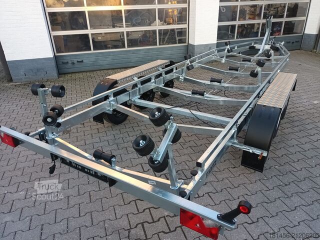 прицеп для лодки Martz Tridem Yacht 3500/3 Gurtwinde direkt