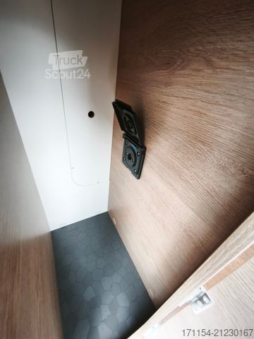 Kemperis MOOVEO Van 63 EB, SAT, AHK, Navi, Einzellbetten