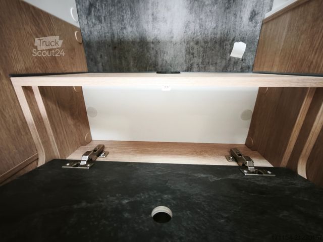 Kemperis MOOVEO Van 63 EB, SAT, AHK, Navi, Einzellbetten