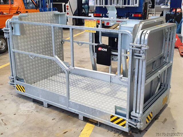 Hefplatform Magni Arbeitskorb 4.5 drehbar ausziehbar / 500 kg / NEU