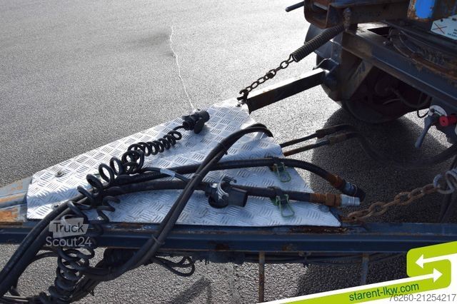 Priklopnik z menjalnim šasijem  Riedler Kipp WAB Anhänger SAF Achsen  Sicom WAB