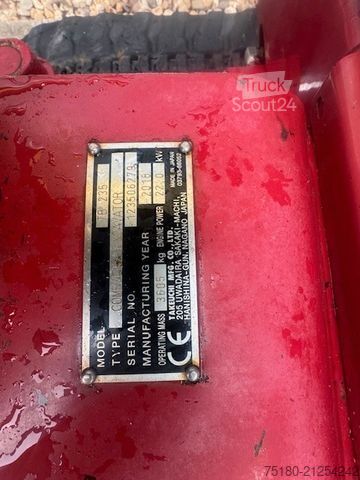 Chain excavator TAKEUCHI TB235 Kettenbagger Kompaktbagger Schnellwechsler