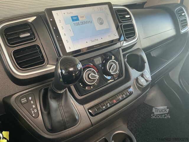 Fourgon tôlé CHALLENGER V 210 SPORT EDITION SAFETY + CONNECT PAKET