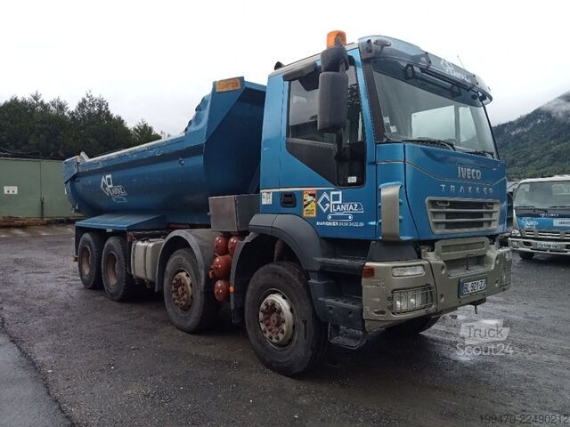 Kiper tovornjak Iveco Trakker AD410T44 8×4