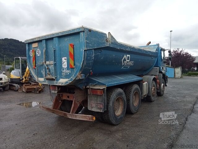 Kiper tovornjak Iveco Trakker AD410T44 8×4