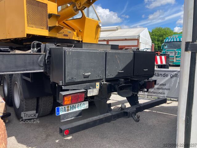Tornkran Liebherr LTF 1025