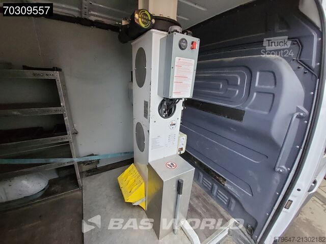 Lifting platform Mercedes Sprinter 316 CDI Arbeitsbühne 11m L2H2 AHK Klim...