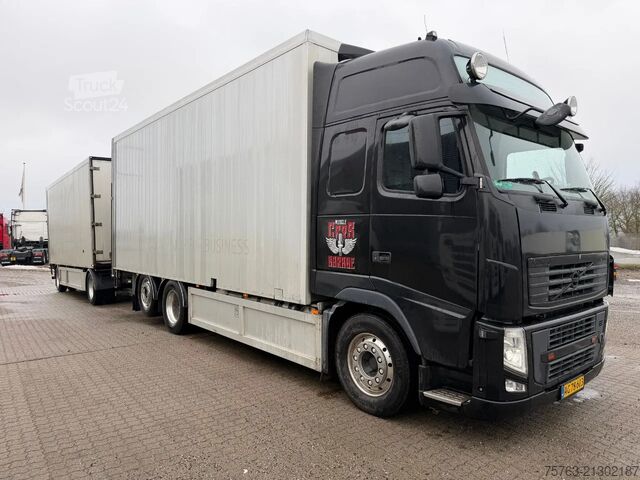 Koffer Volvo FH 13.460 Globetrotter XL 6x2 - Box with side d...
