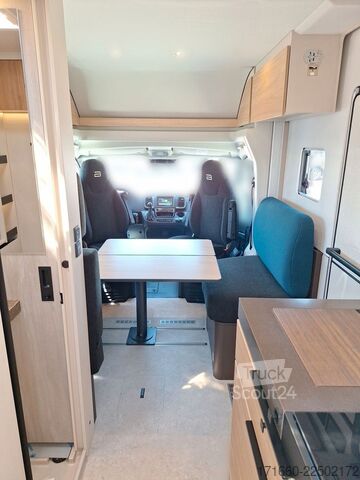 Yarı entegre karavan BÜRSTNER Signature SFT 7.1 ** Automatik **
