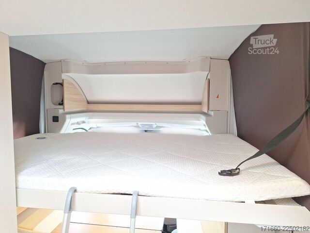 Yarı entegre karavan BÜRSTNER Signature SFT 7.5 AHK, Combi 6 E, SAT+TV,MARKISE