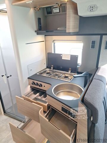 Yarı entegre karavan HYMER/ERIBA B-Klasse MC T 680 SAT|TV|KLIMA|NAVI|RFK