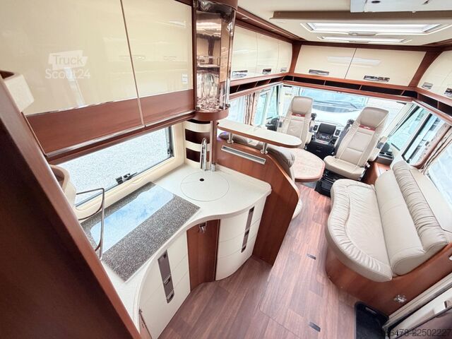 Entegre karavan CARTHAGO Chic E-Line I 64 XL QB *Queensbett-1.Hand*