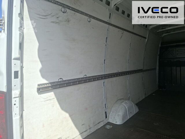فان بسقف مرتفع IVECO Daily 35S14V / RS 4100 / Klima / Bluetooth