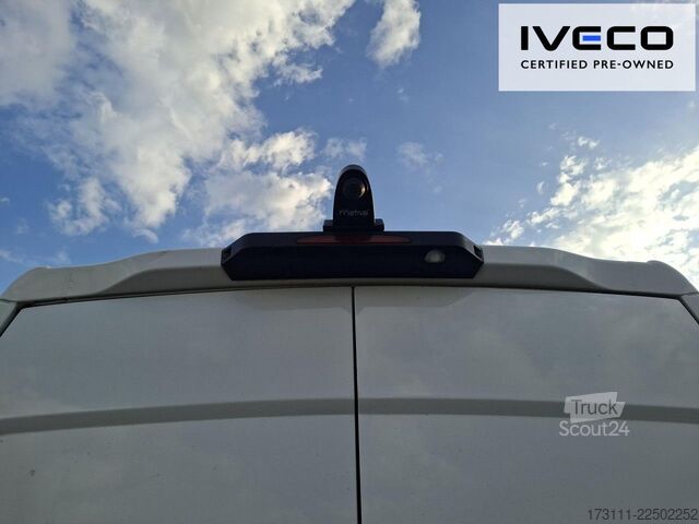 فان بسقف مرتفع IVECO Daily 35S14V / RS 4100 / Klima / Bluetooth