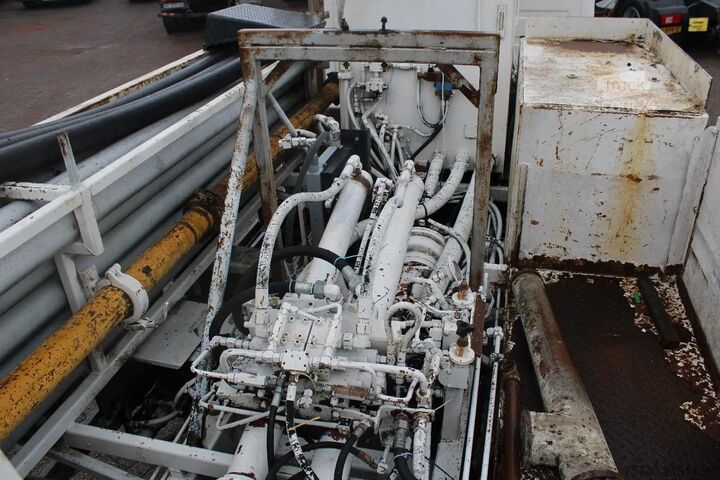 Pompe à béton Mercedes-Benz Ecoliner 1320 + 15 meter pomp concrete + manual...