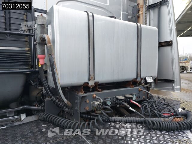 Standard-SZM Volvo FH16 650 6X4 Special-Interior! Retarder Lift Ax...