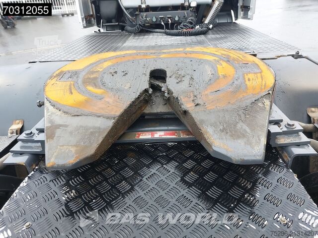 Standard-SZM Volvo FH16 650 6X4 Special-Interior! Retarder Lift Ax...