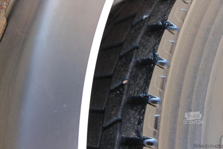 Transport chłodniczy/mrożony Scania P230 + thermo king + lift