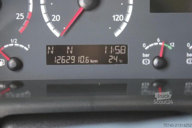 Рефрижераторне/заморожене транспортування Scania P230 + thermo king + lift