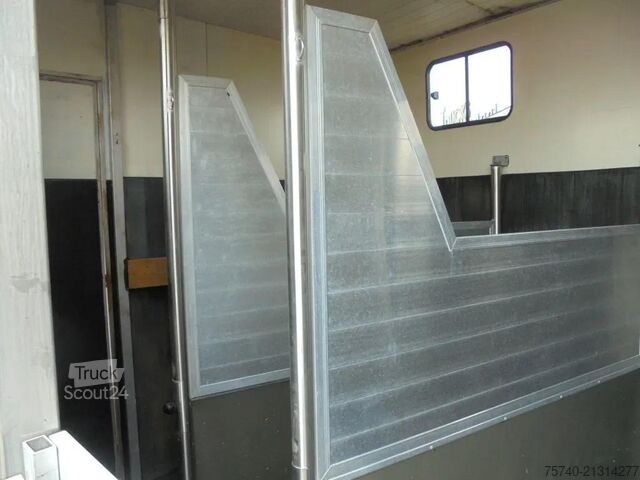 Pferdetransport MAN 12 .225 + MANUAL