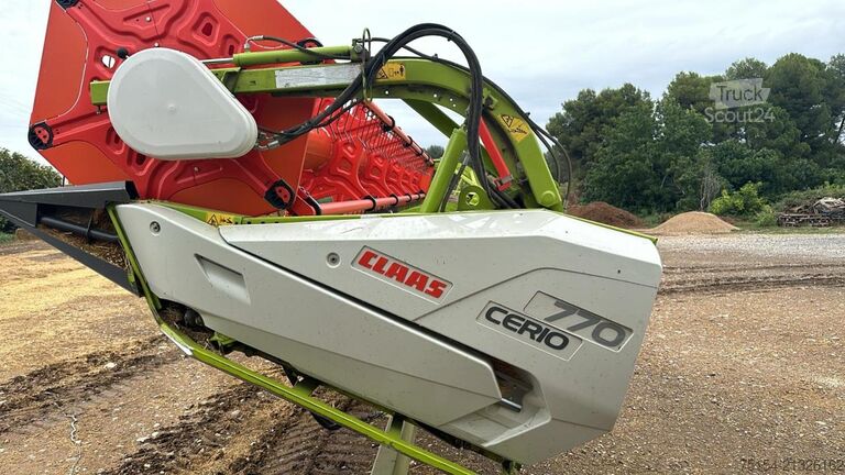 Erntemaschine CLAAS Cerio 770