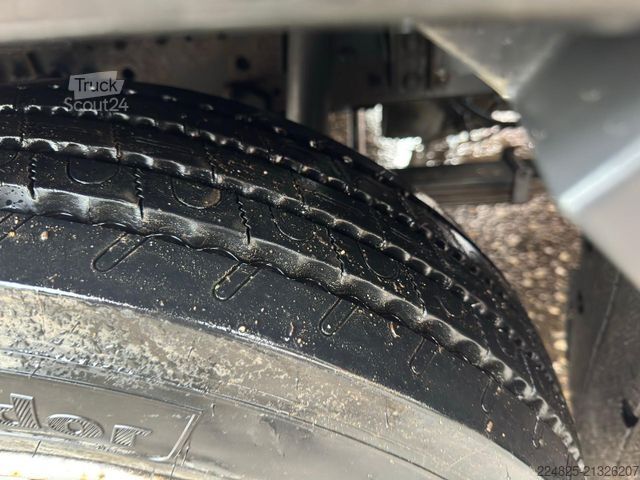 Transporter mit Koffer IVECO ML74E18 KOFFERAUFBAU+LBW*2011*EURO5 EEV*TÜV*