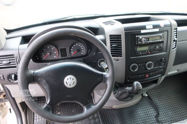 Furgone ribaltabile a tre lati VOLKSWAGEN Nr:148 Crafter Dreiseitenkipper/Frontscheibenhz.