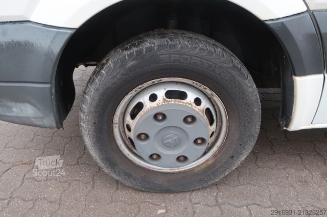 Furgone ribaltabile a tre lati VOLKSWAGEN Nr:148 Crafter Dreiseitenkipper/Frontscheibenhz.