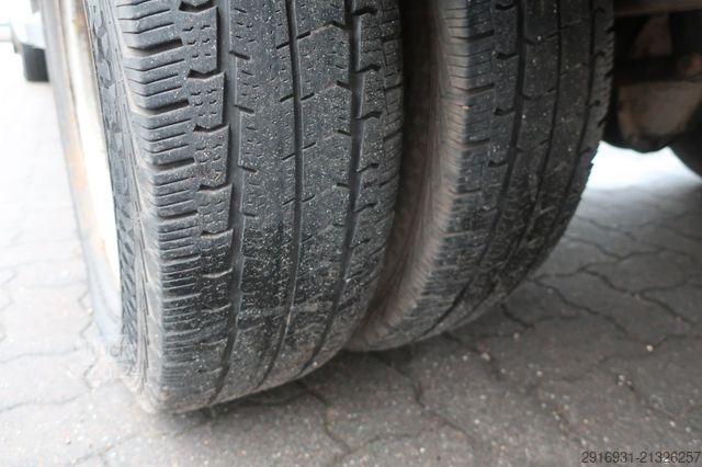 Furgone ribaltabile a tre lati VOLKSWAGEN Nr:148 Crafter Dreiseitenkipper/Frontscheibenhz.