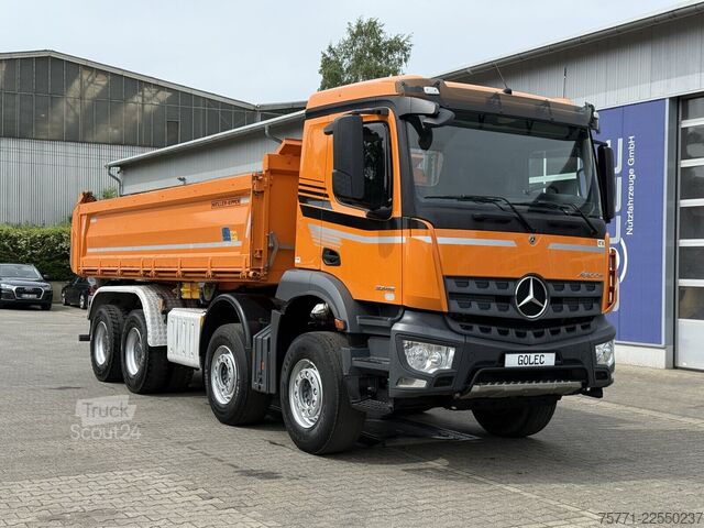 3-smerový vyklápač Mercedes-Benz AROCS 3246 8x4 EURO6 WYWROTKA TRÓJSTRONNA Z BOR...