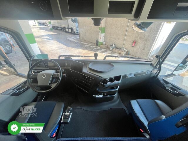 Trattore stradale standard VOLVO FH 460 Globetrotter XL Varios i-Save