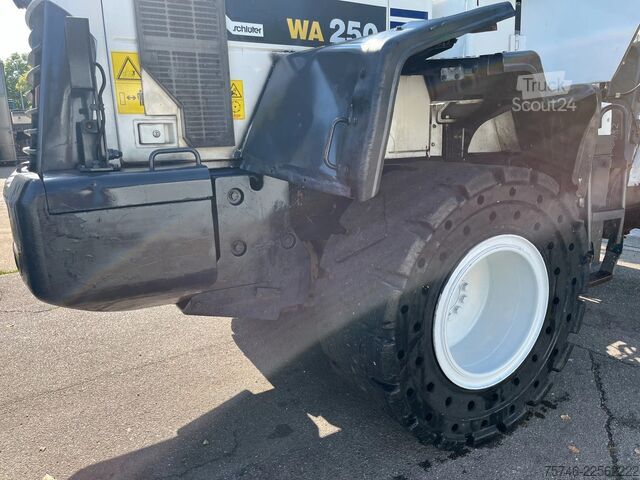 Chargeuse Komatsu WA250 WA250-6 Radlader*Klima*Hochschaufel*Recyc...