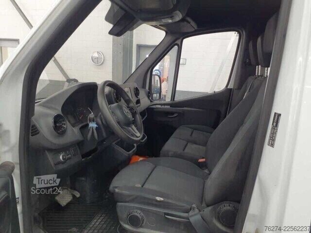 Divkabatne furgons Mercedes-Benz Sprinter III Pritsche DOKA 315 CDI RWD 6d-Temp