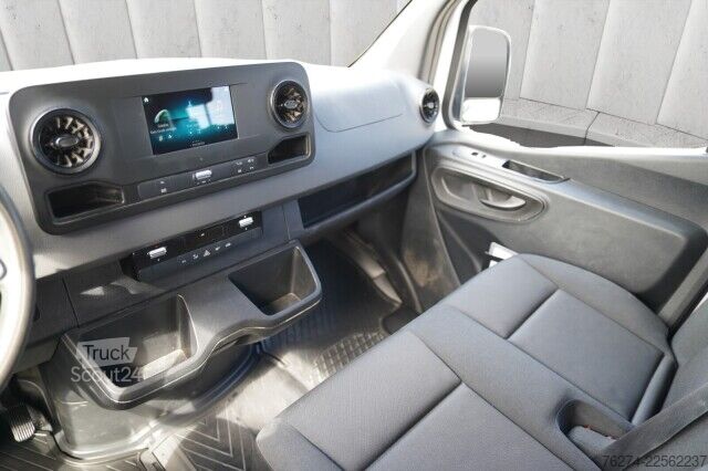 Фургон з подвійною кабіною Mercedes-Benz Sprinter III Pritsche DOKA 315 CDI RWD 6d-Temp