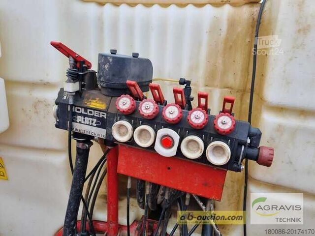 Pulvérisateur de pesticides Holder F 815 HM