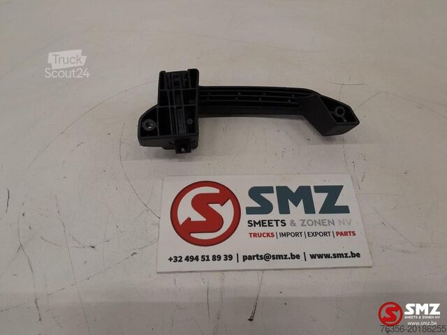Pieza del chasis Caterpillar Handle GP window left Caterpillar