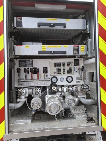 Skapbil IVECO FF135E22W 4x4 Allrad Feuerwehr EuroFire LF 16/12