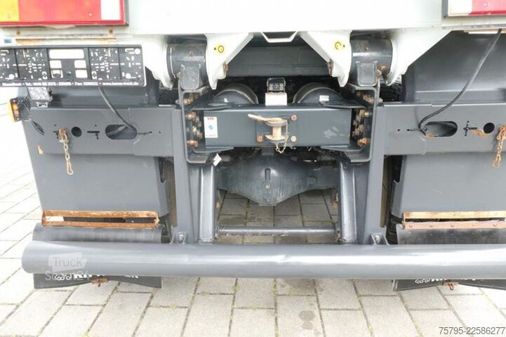 Sklápěcí vůz IVECO HD9 86.50-90 4 Achs Muldenkipper schwere Straßen