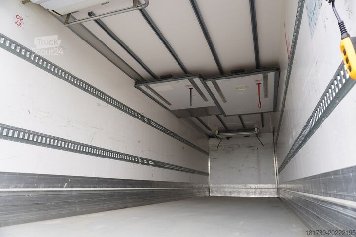 Kjølebil Renault D19 WIDE / Lamberet refrigerator Multite