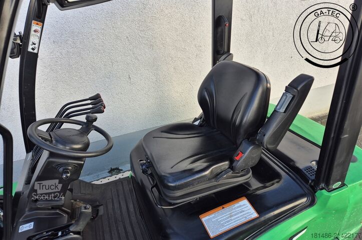 4 ruedas eléctricas Hangcha CPD35-XD4-SI21