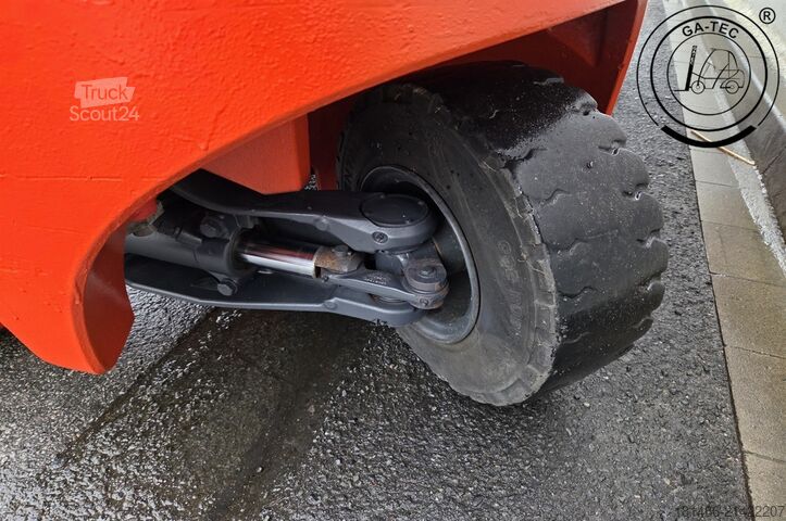 Вилочный погрузчик на сжиженном газе Linde H30T/393-02 EVO