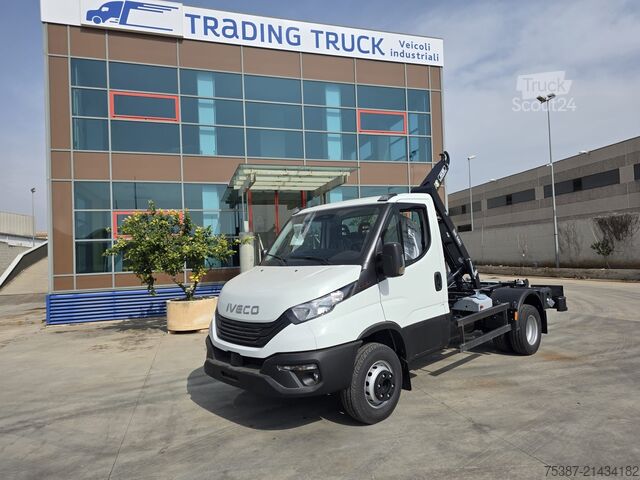 контейнеровоз з гачком (рол-офф) IVECO 70C18