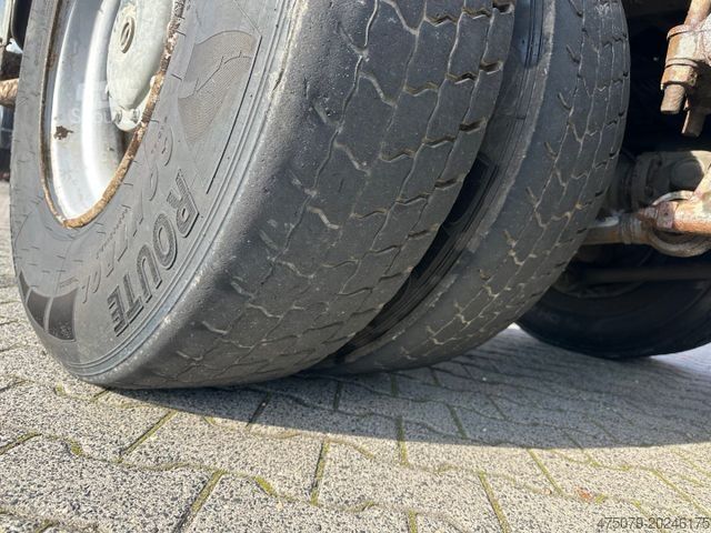 Camión cisterna de vacío MERCEDES-BENZ Actros 4141 K / 8x4 / KOKS Kombi