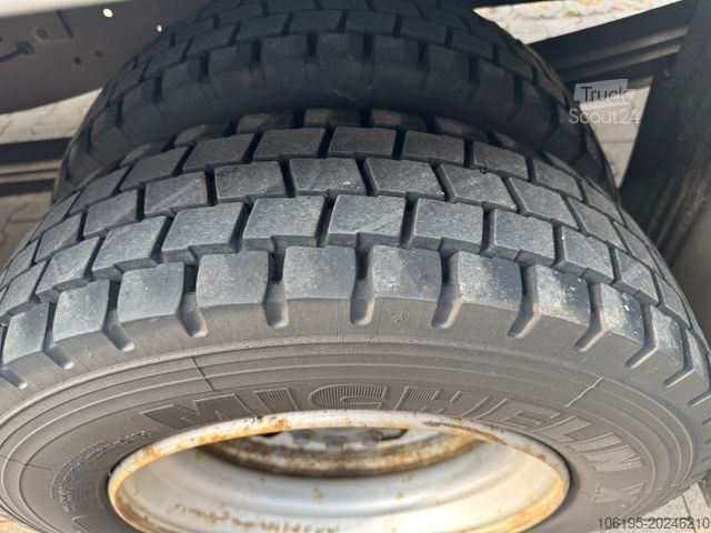 Furgone a tetto alto MERCEDES-BENZ Vario 815 D Ka Maxi *DPF-Grüne Plakette*1.Hand*
