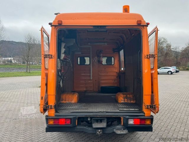 Højt tag varevogn MERCEDES-BENZ Vario 616 D Kasten *Deutsches Fz.*1.Hand*